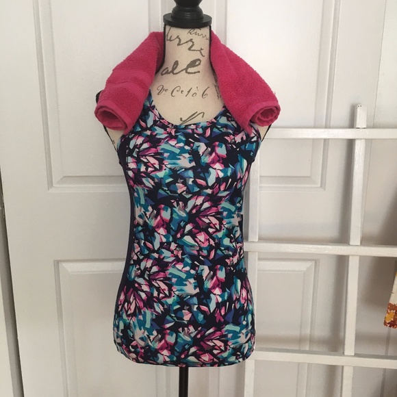 Champion Tops - Price drop! Champion Work-out top EUC!